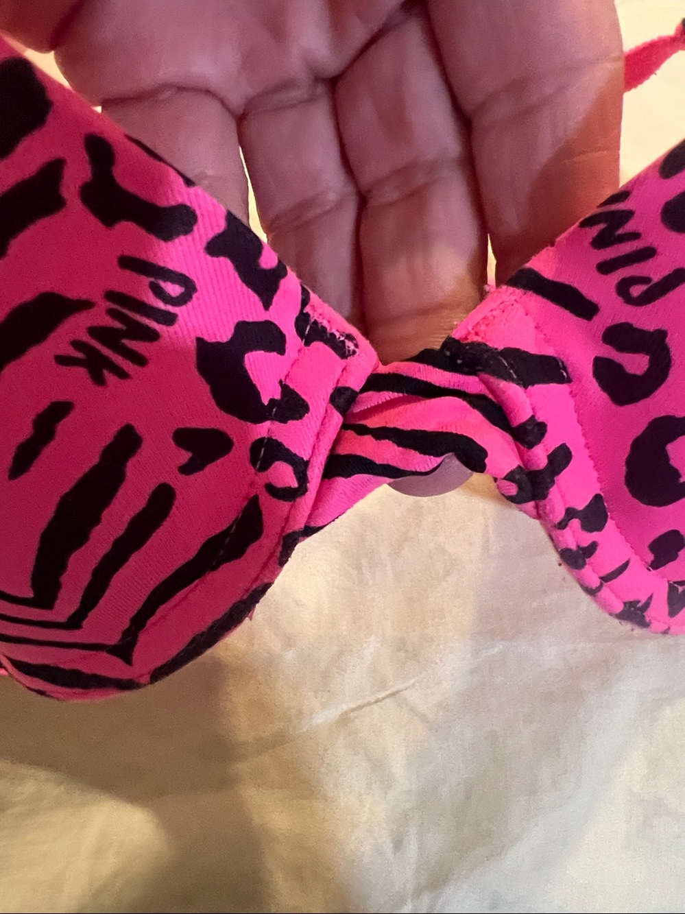PINK Victoria's Secret Hot Pink Push-Up Bra 34a - Picture 4 of 6